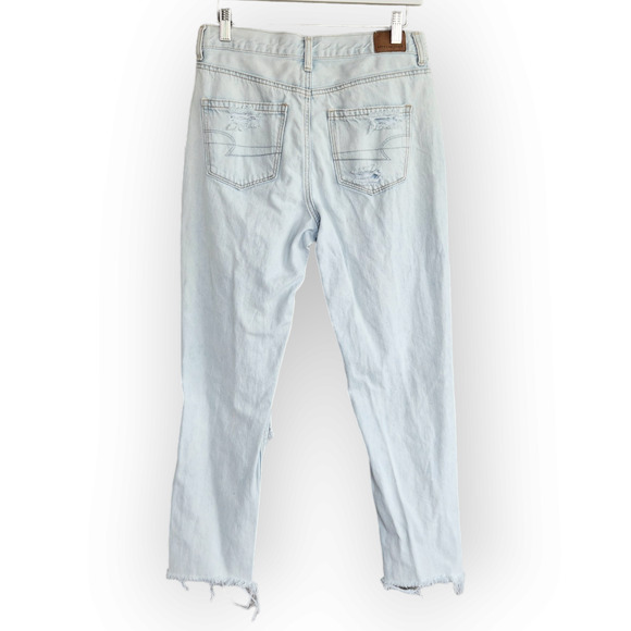 American Eagle Light Wash Ripped High Waisted Mom Jeans 4 - Picture 4 of 9